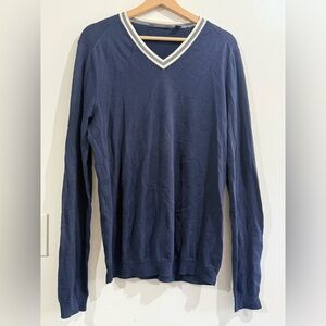 Country Road Men's Navy V-Neck Sweater with Cream Trim
